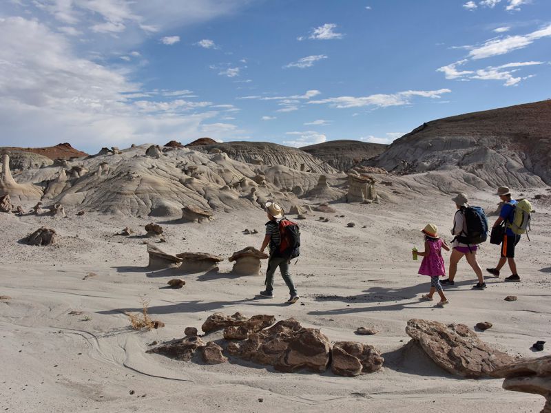 ここら辺にテント