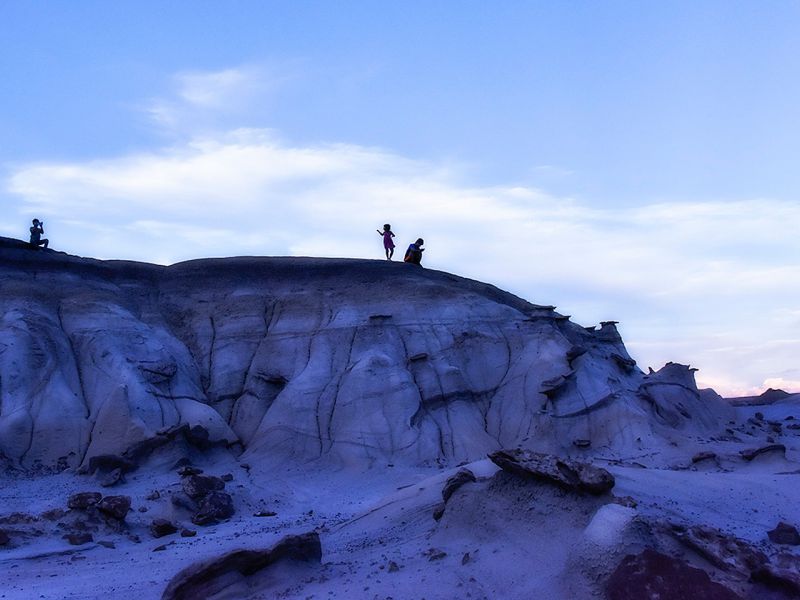 夜トランペットを吹く